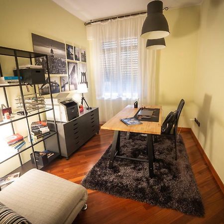 Апартаменти Cinematic Modern Flat, 100 Mt Da Ospedale Равенна Екстер'єр фото